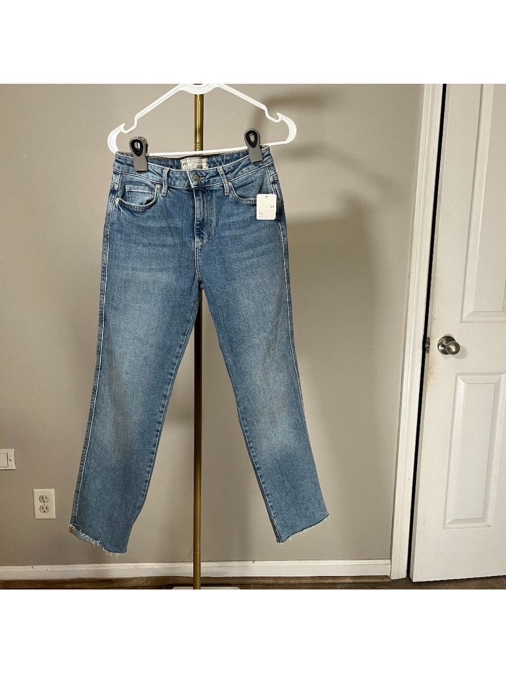 Free People Light Blue Cropped Straight Jeans